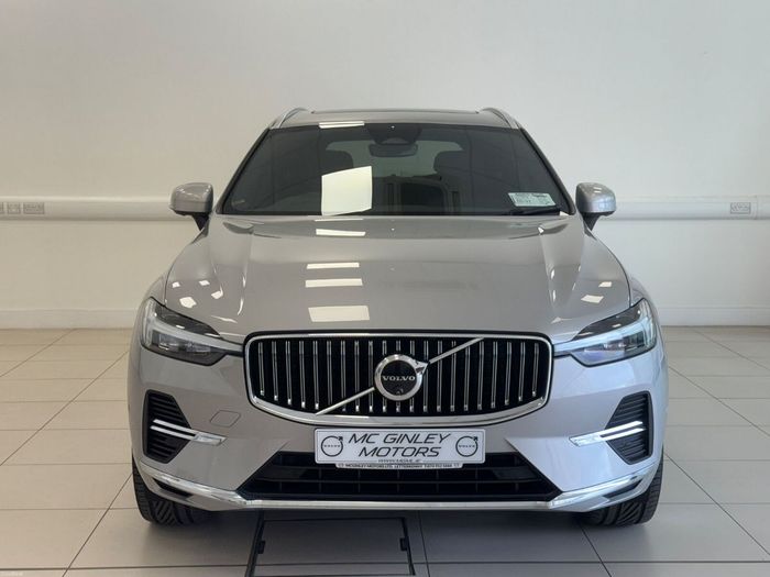Volvo XC60 2025