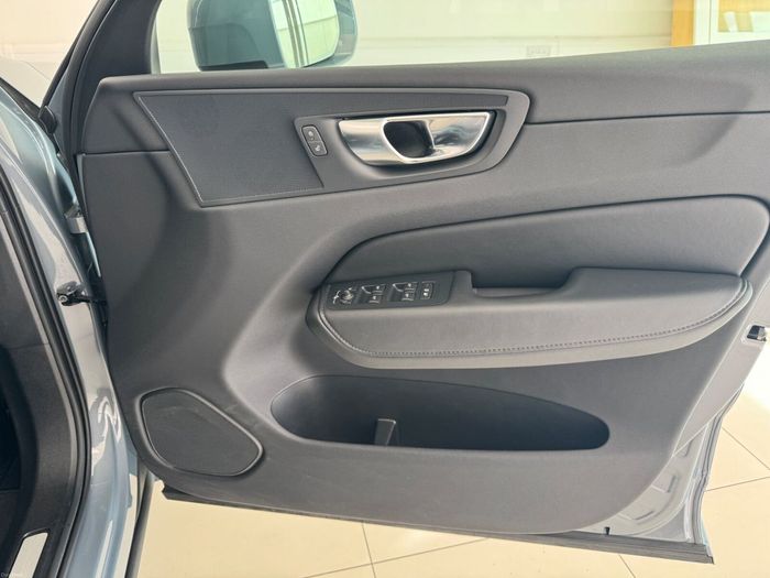 Volvo XC60 2024