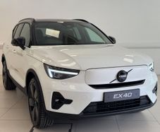 Volvo EX40 2026