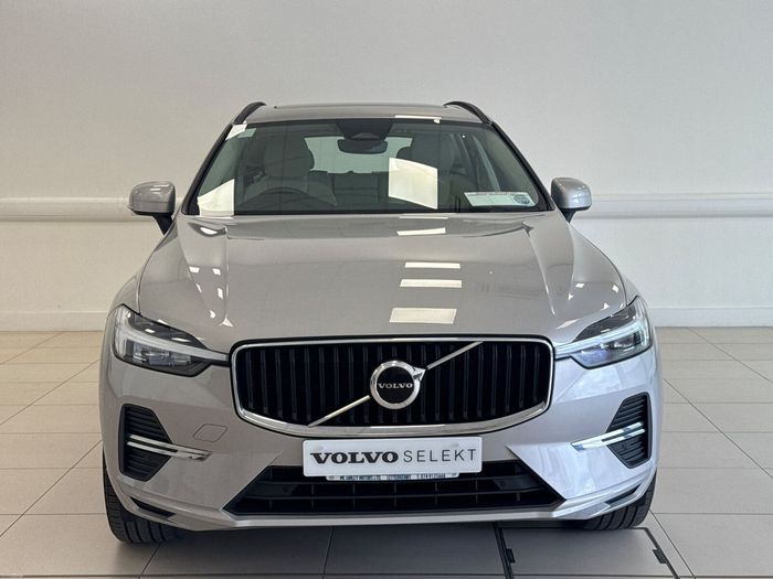 Volvo XC60 2022