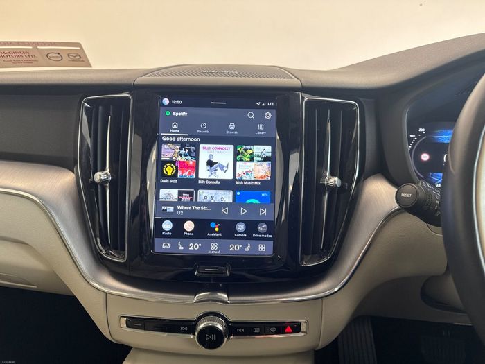 Volvo XC60 2022