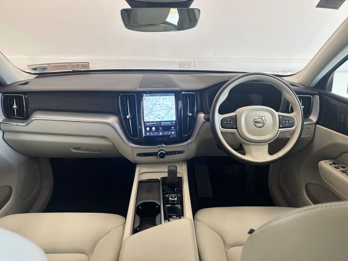 Volvo XC60 2022