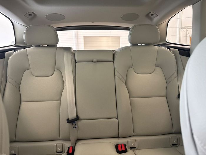 Volvo XC60 2022