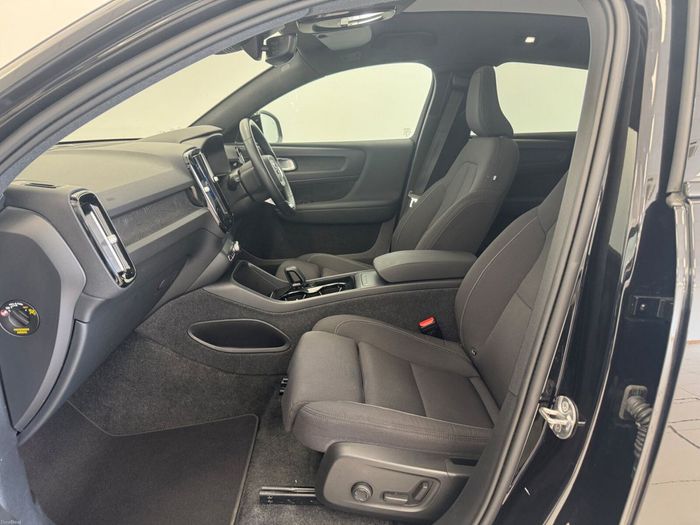 Volvo C40 2023