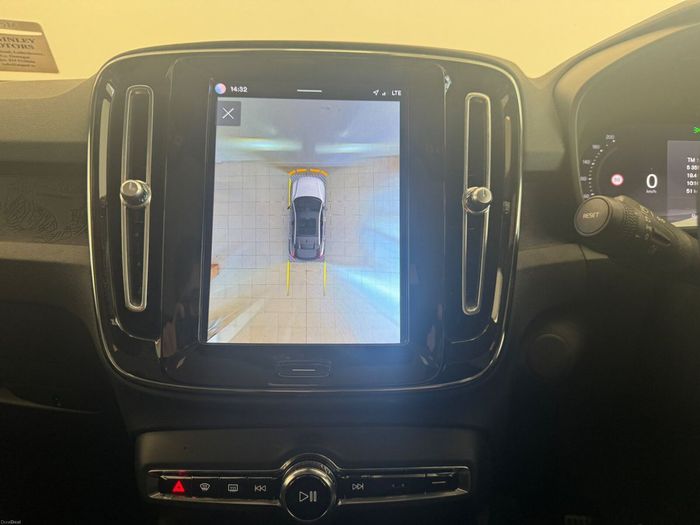 Volvo C40 2023