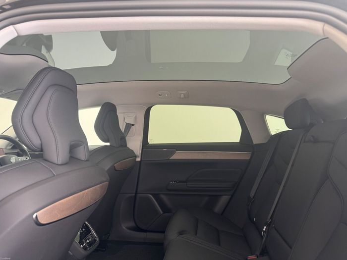 Volvo ES90 2026