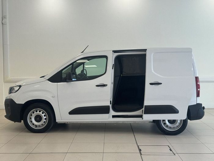 Peugeot Partner 2025