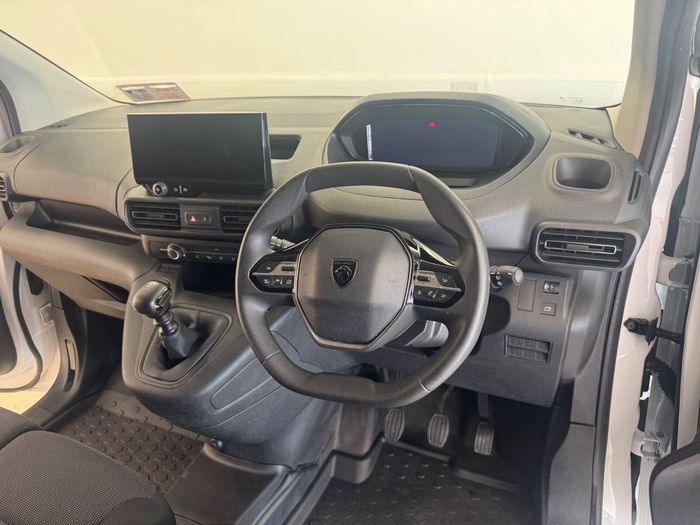 Peugeot Partner 2025