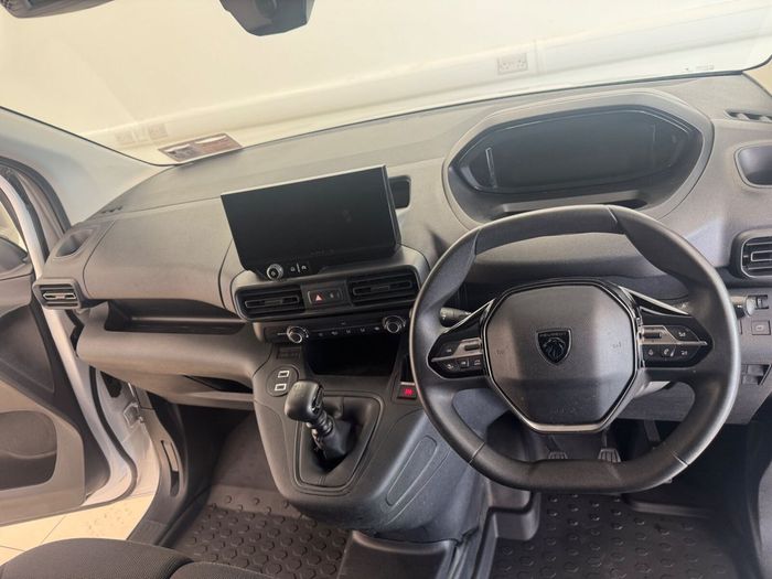 Peugeot Partner 2025