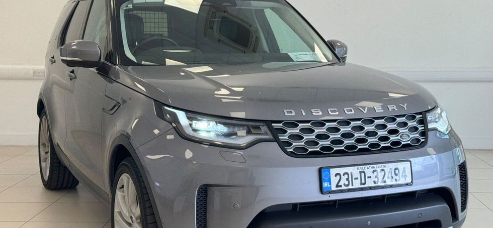 Land Rover Discovery 2023