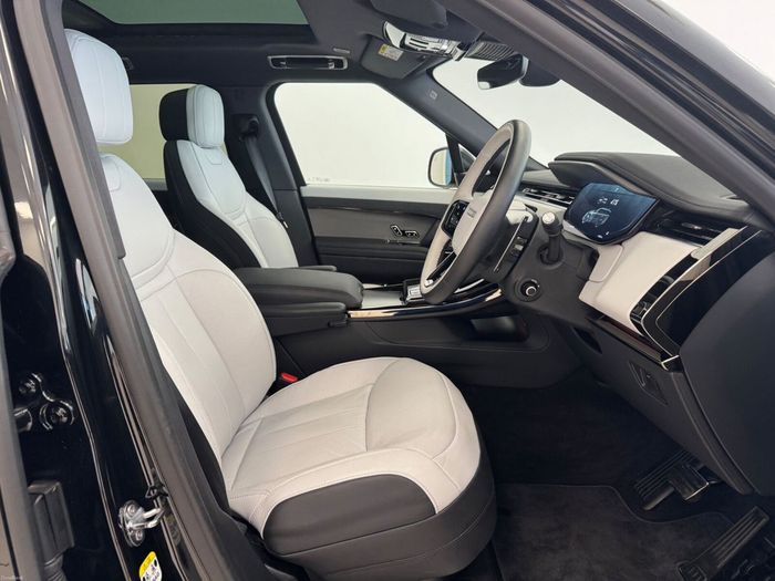 Land Rover Range Rover Sport 2026