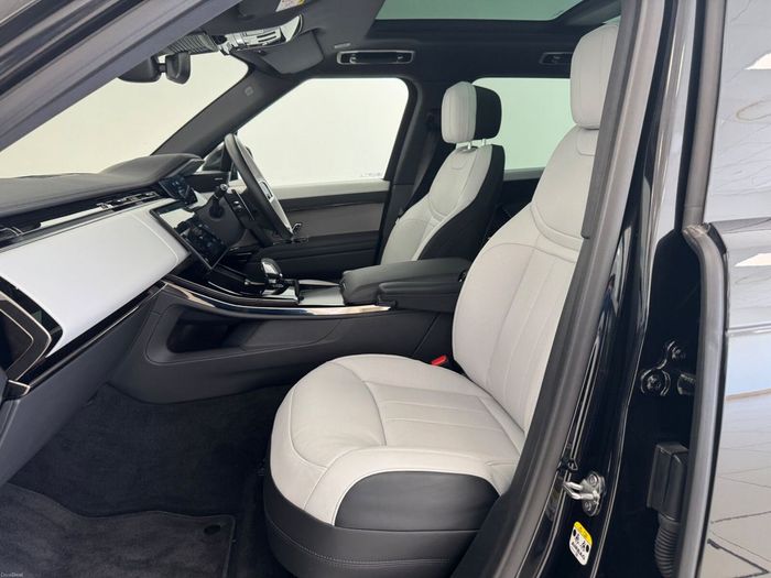Land Rover Range Rover Sport 2026