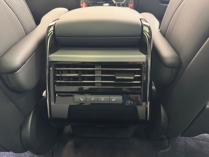 Land Rover Range Rover Sport 2026