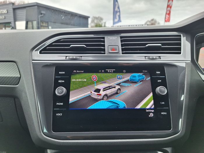 Volkswagen Tiguan 2023