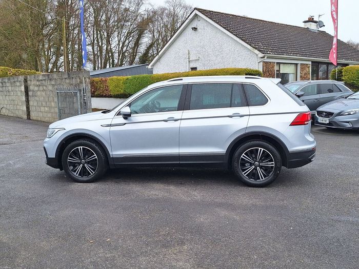 Volkswagen Tiguan 2023