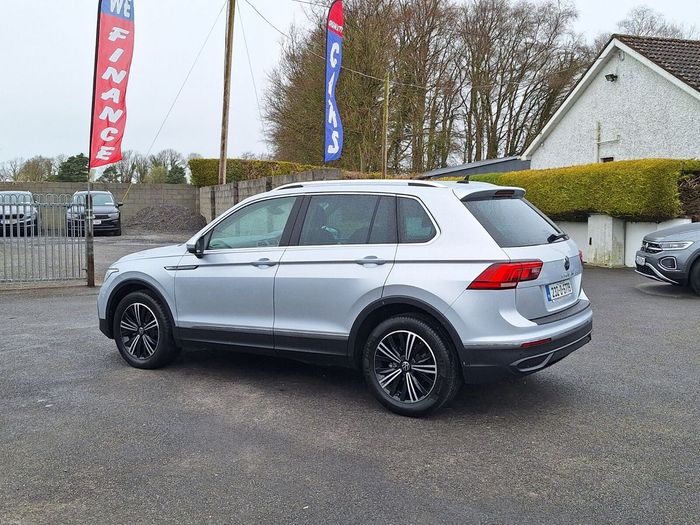 Volkswagen Tiguan 2023