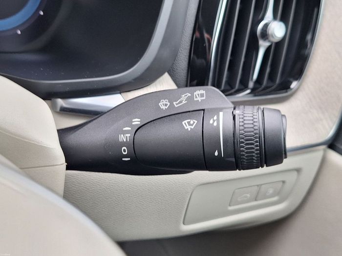 Volvo XC60 2023