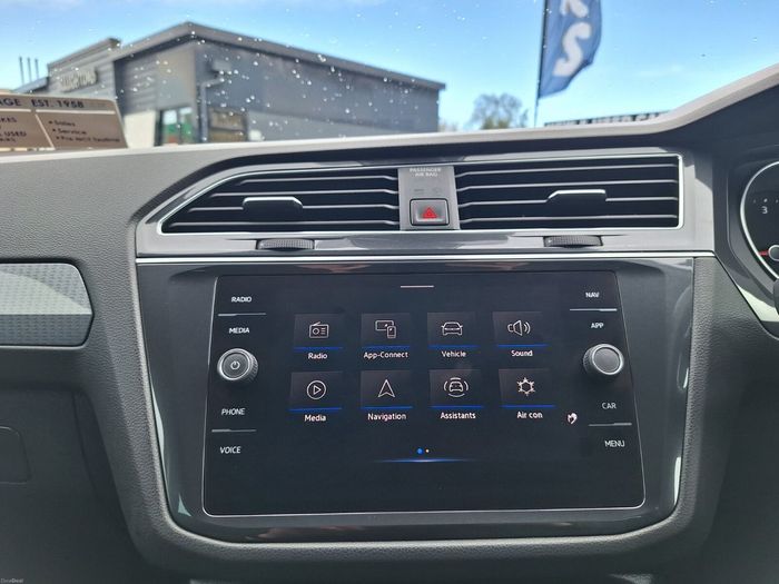 Volkswagen Tiguan 2023
