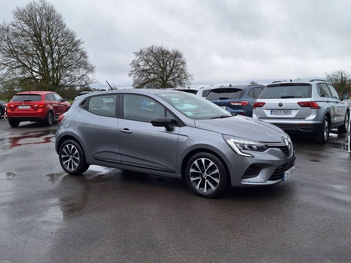 Renault Clio 2023