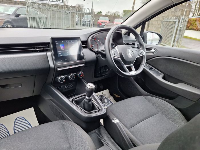 Renault Clio 2023