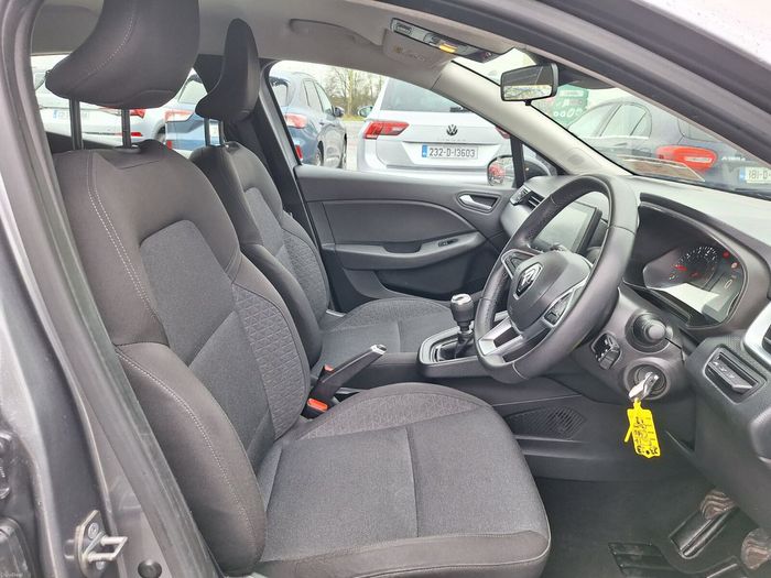 Renault Clio 2023
