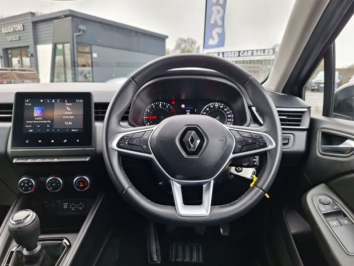 Renault Clio 2023