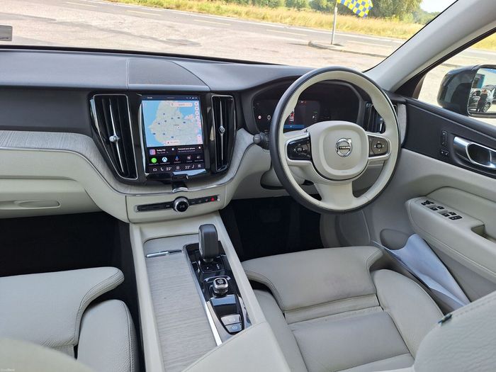 Volvo XC60 2023