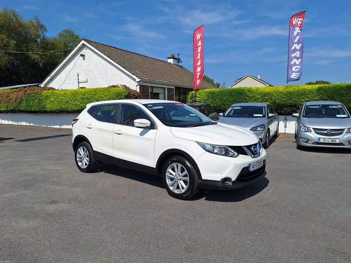Nissan QASHQAI 2014