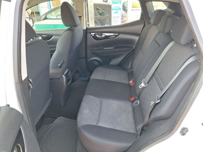 Nissan QASHQAI 2014