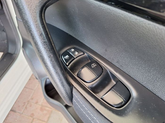 Nissan QASHQAI 2014