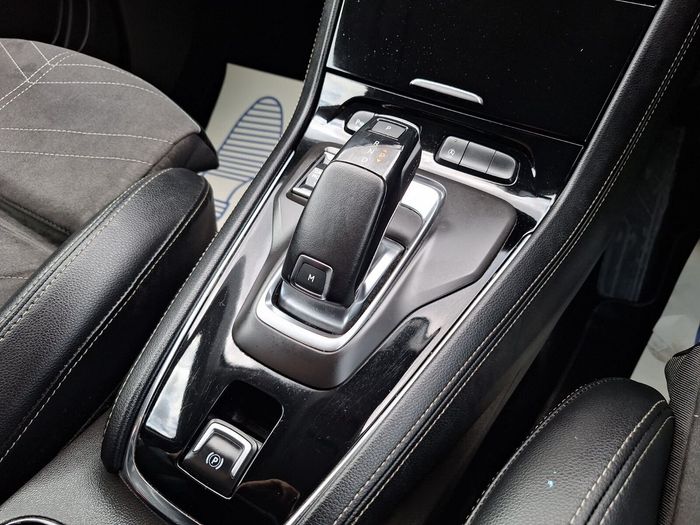 Opel GRANDLAND X 2022