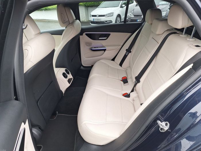Mercedes-Benz C-Class 2022