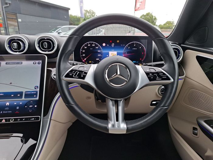 Mercedes-Benz C-Class 2022
