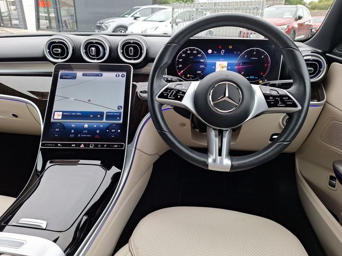 Mercedes-Benz C-Class 2022