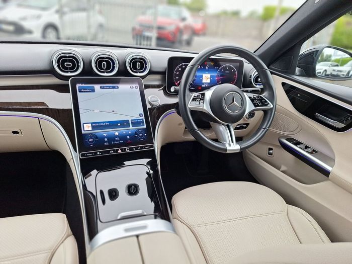 Mercedes-Benz C-Class 2022