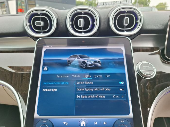 Mercedes-Benz C-Class 2022