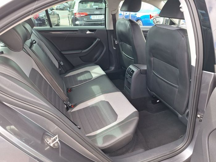 Volkswagen Jetta 2016