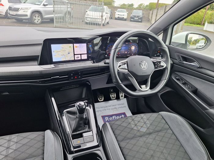 Volkswagen Golf 2023