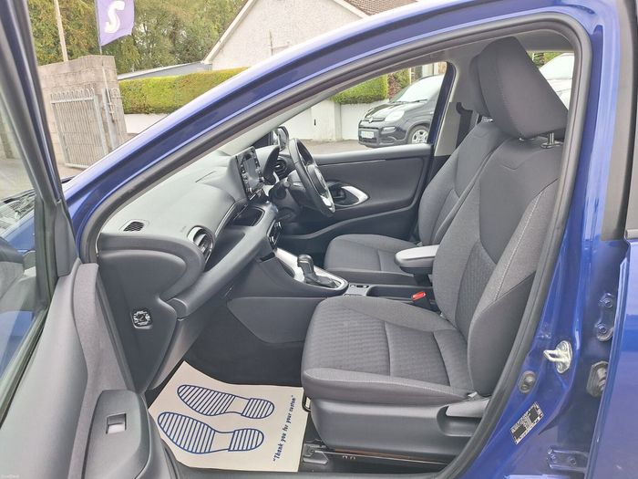 Toyota Yaris 2023