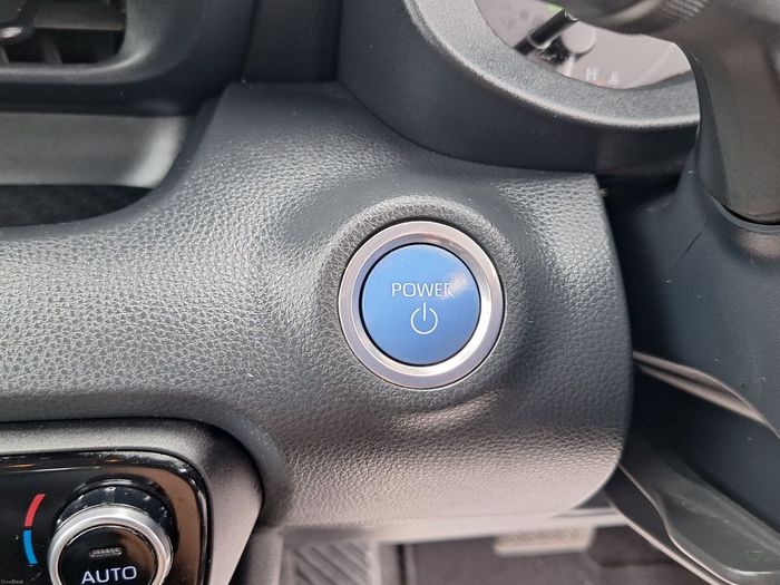 Toyota Yaris 2023