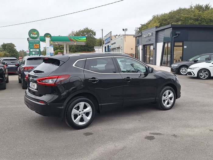 Nissan QASHQAI 2021