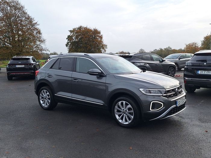 Volkswagen T-Roc 2023