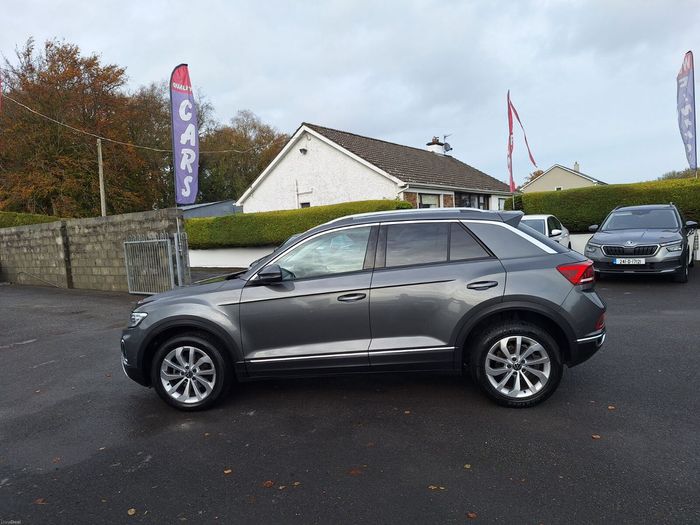 Volkswagen T-Roc 2023