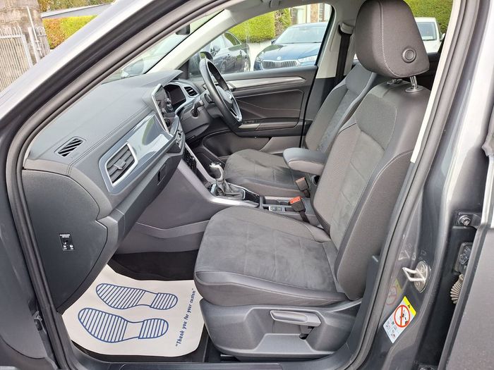Volkswagen T-Roc 2023
