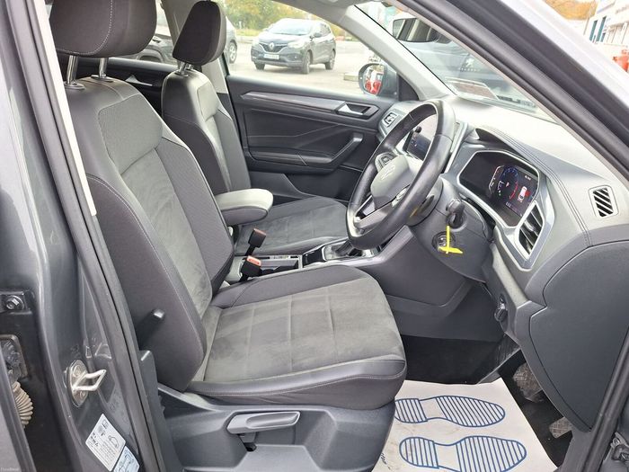 Volkswagen T-Roc 2023