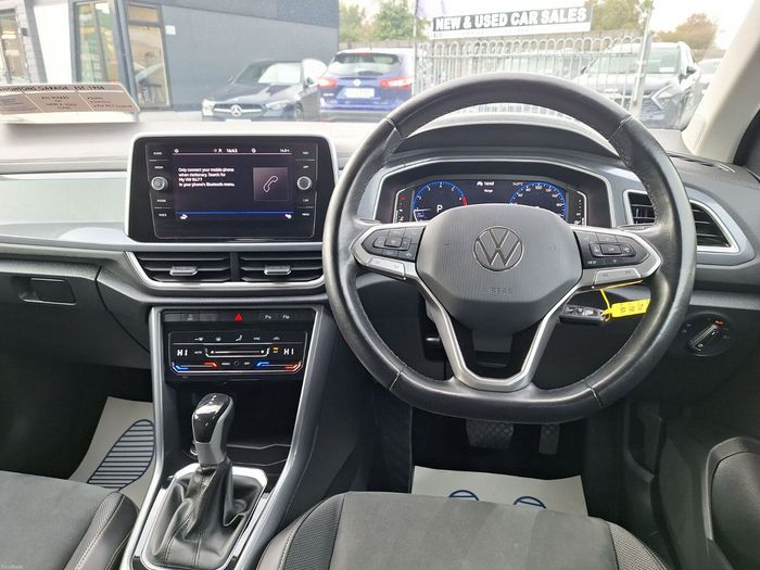 Volkswagen T-Roc 2023