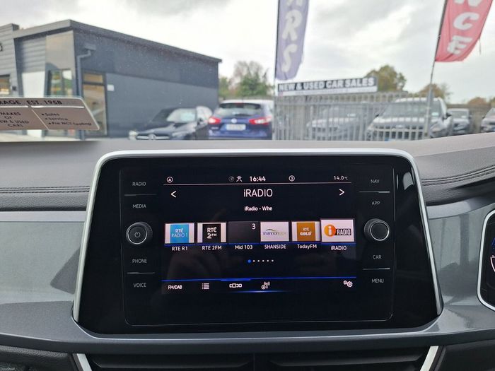 Volkswagen T-Roc 2023
