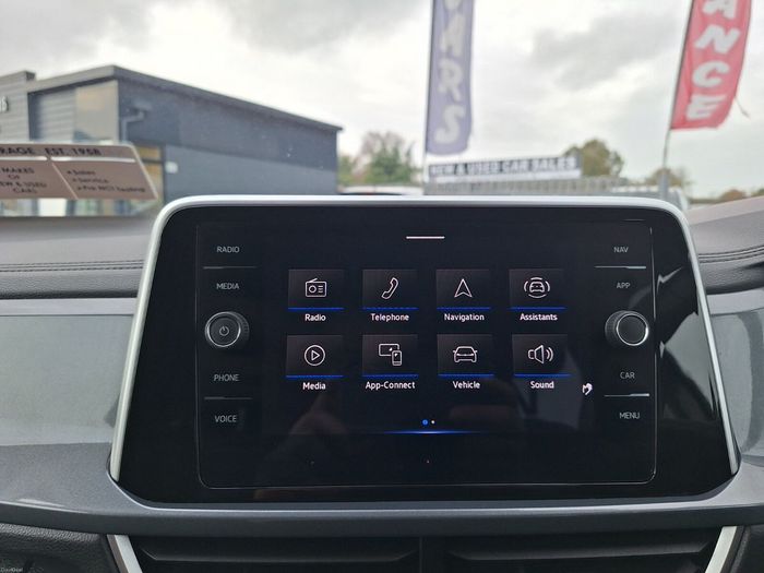 Volkswagen T-Roc 2023