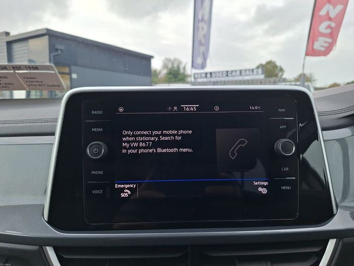Volkswagen T-Roc 2023