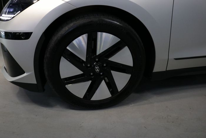 Hyundai Ioniq 6 2025